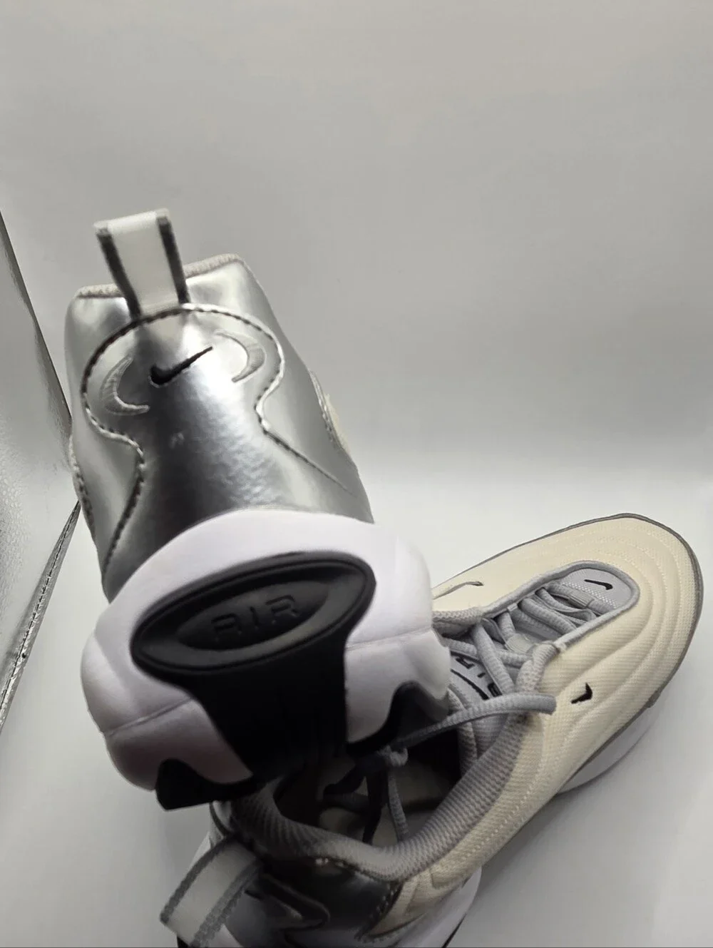 Nike women’s low